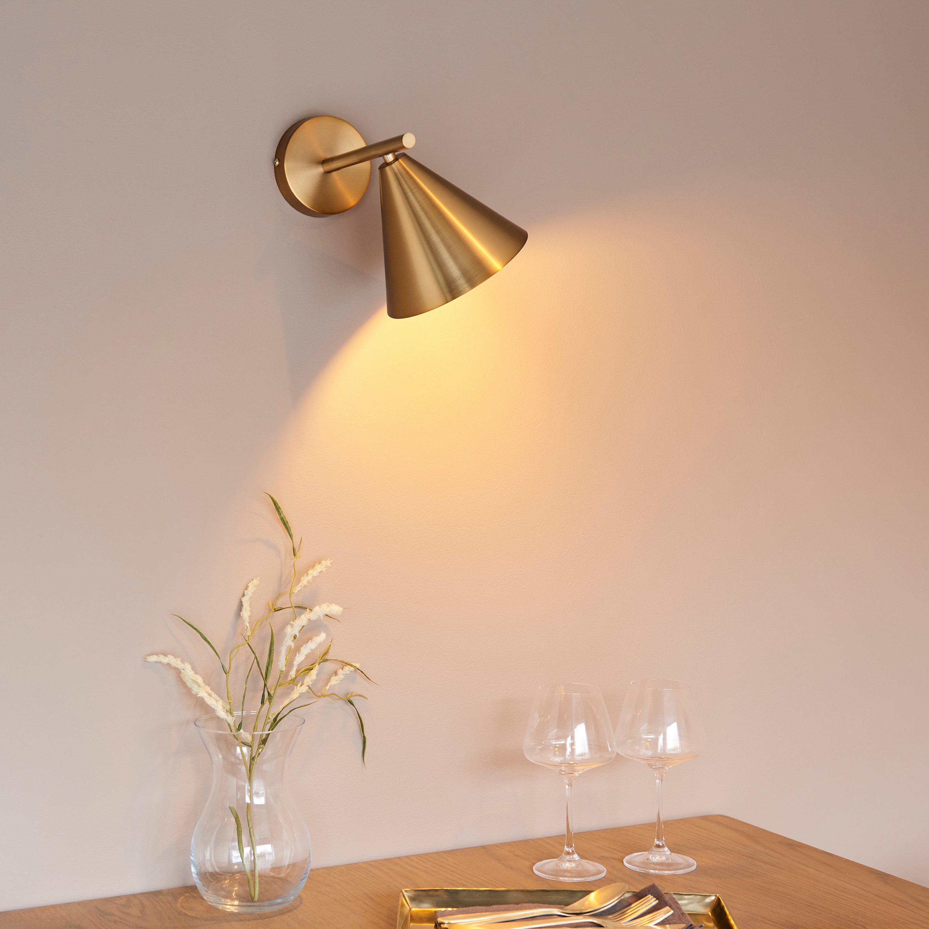 Ariana Antique Brass Wall Light